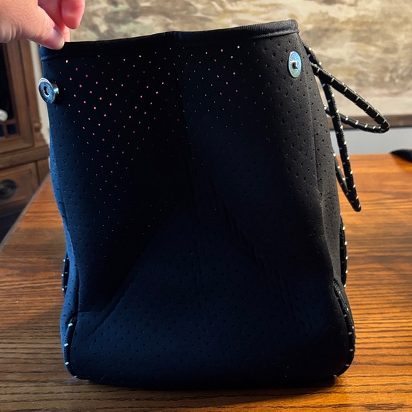 Parker & Hyde Black and Pink Tote Bag - Picture 5 of 12